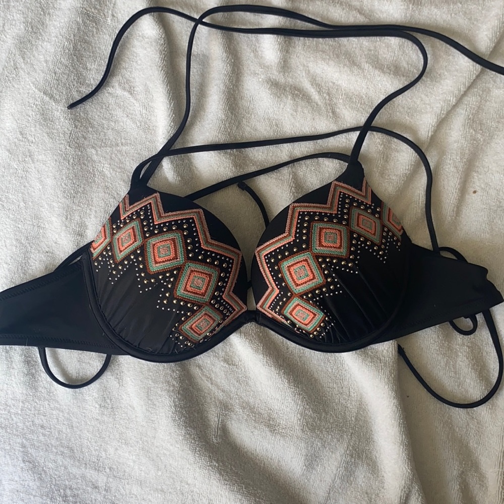 Black Bikini Top with underwire 34C